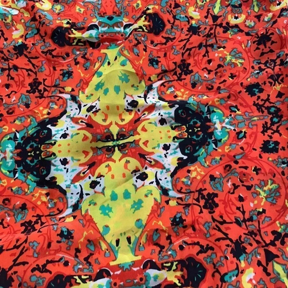 Kut from the Kloth blouse, Short sleeved,  multicolor, back zipper, size L - Picture 4 of 12